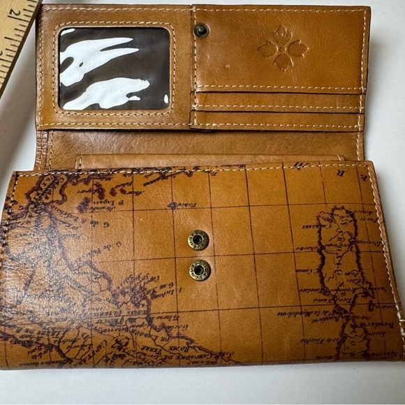 Patricia Nash Italian Leather Organizer Credit Card Wallet - Picture 3 of 16